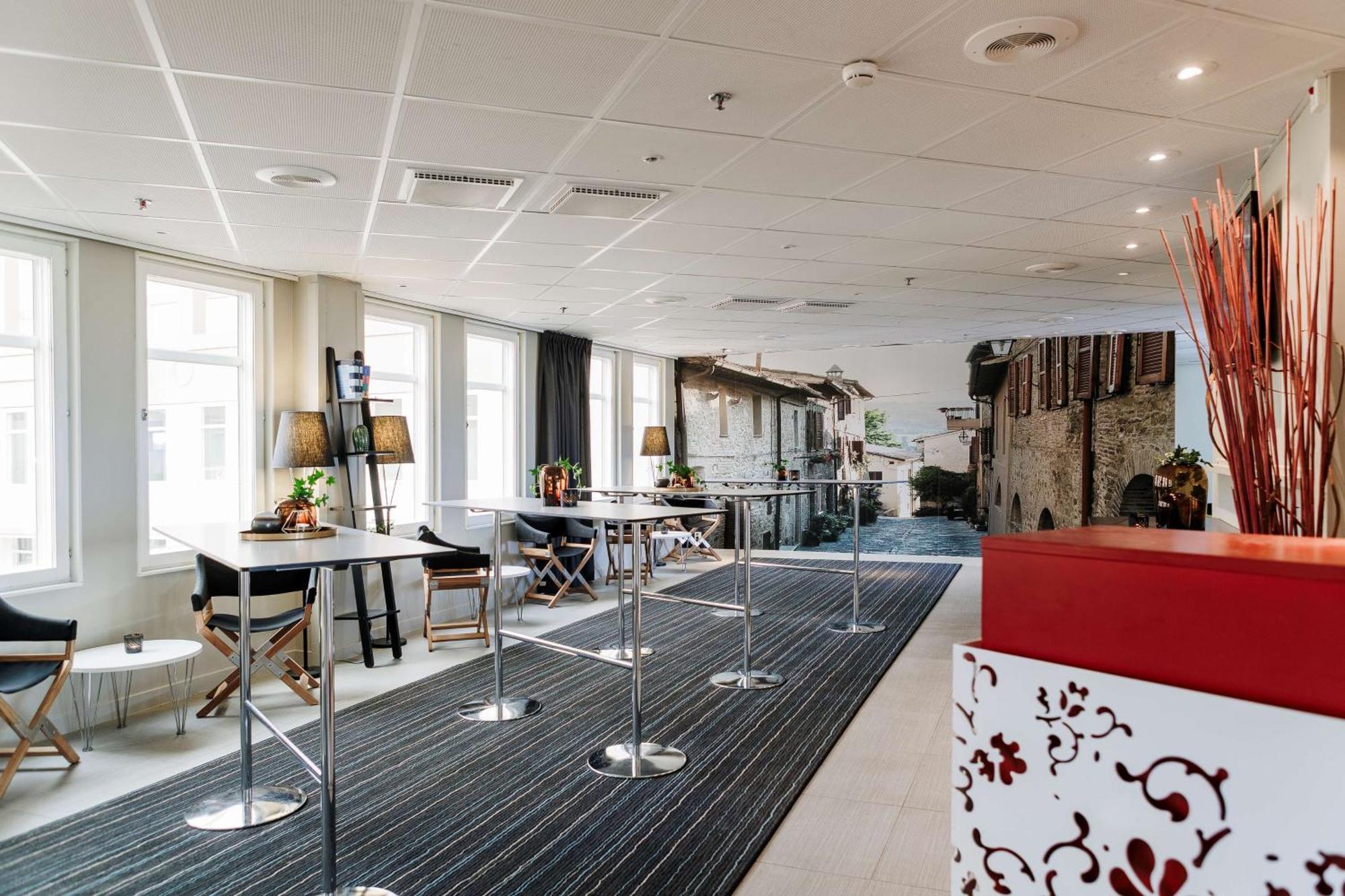 Scandic Star Sollentuna Bagian luar foto